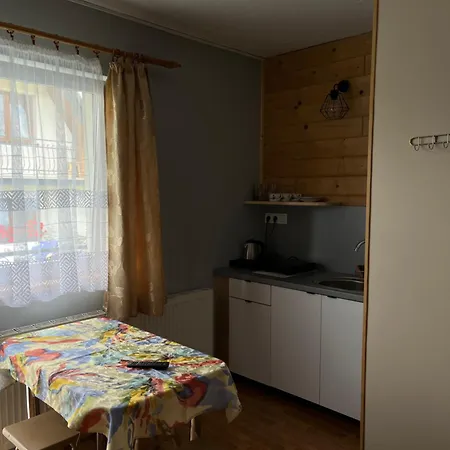 Renata Ustupska Wynajem Pokoi 3*
